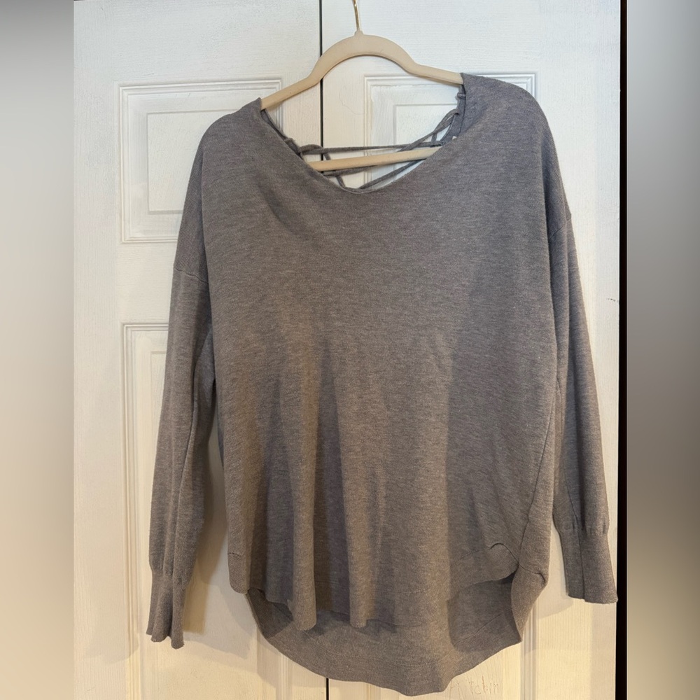 Back lace up sweater